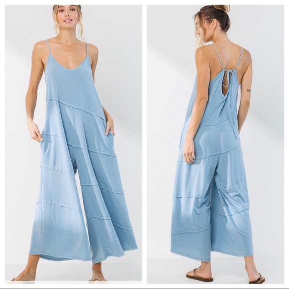 06 Boho Stunning loose fit wide leg fabulous jumpsuit - Picture 2 of 3